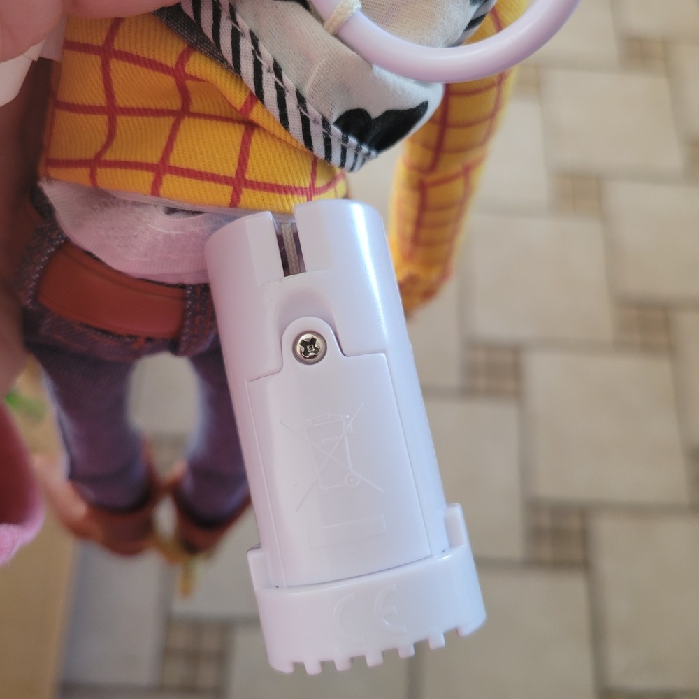 Disney Woody Talking Action Figure 15 in. Bonnie Toy Story 4 Pull String NO HAT - Picture 5 of 17
